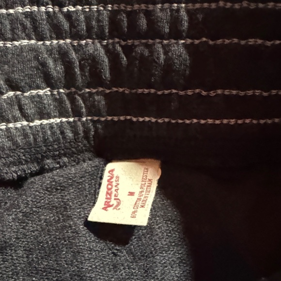 Arizona Jean Company Black Capri Jogger Pants - Picture 4 of 5